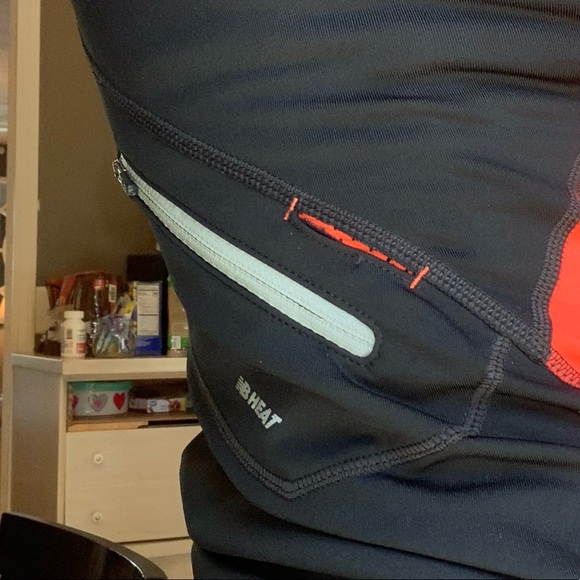 New balance quarter-zip - Picture 2 of 4